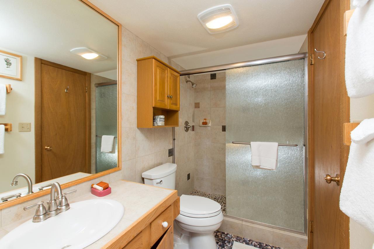 The Director'S Cabin - Two Bedroom Condominium Jackson Esterno foto